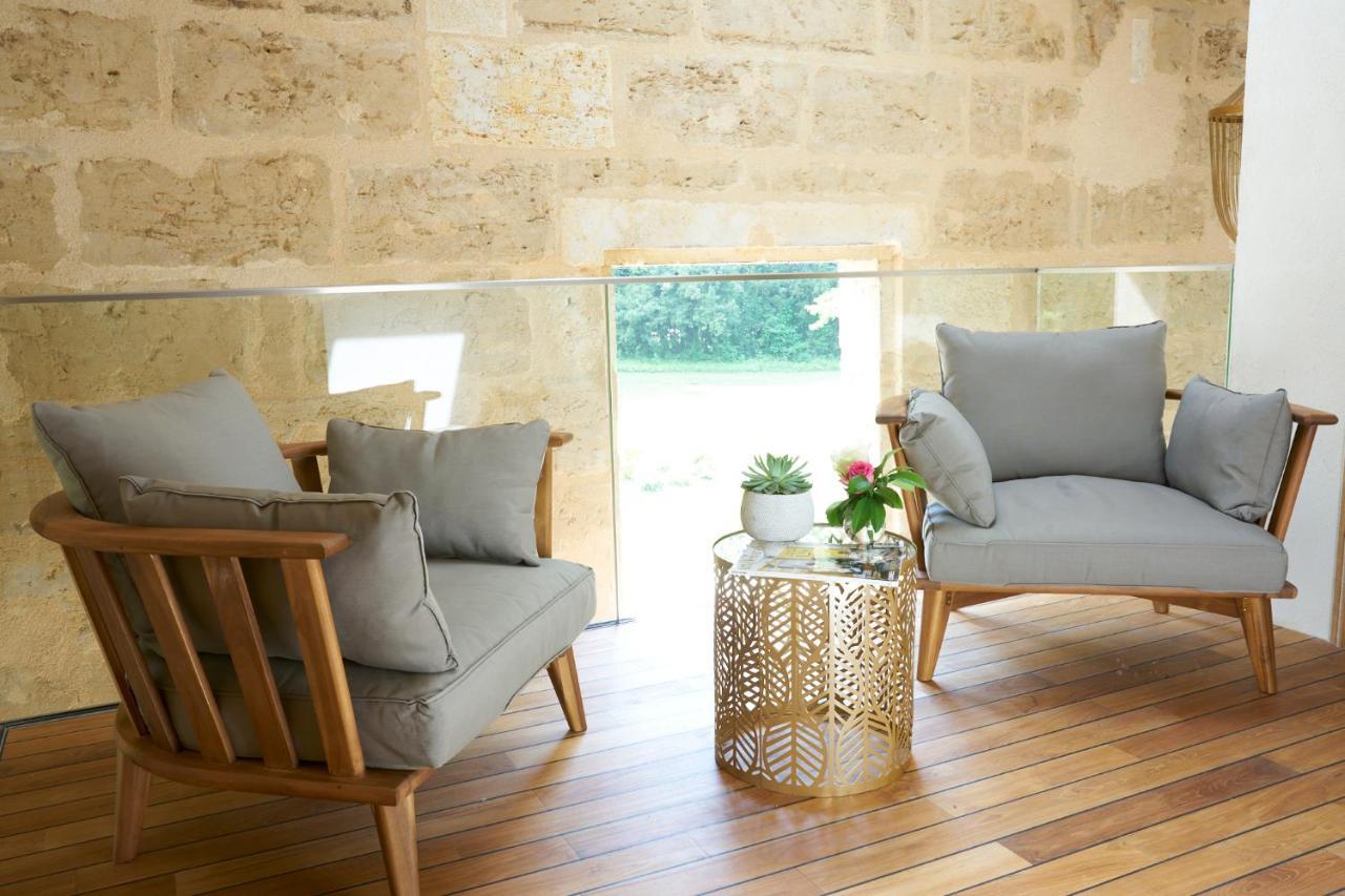 Chateau Pont Saint-Martin Léognan Esterno foto
